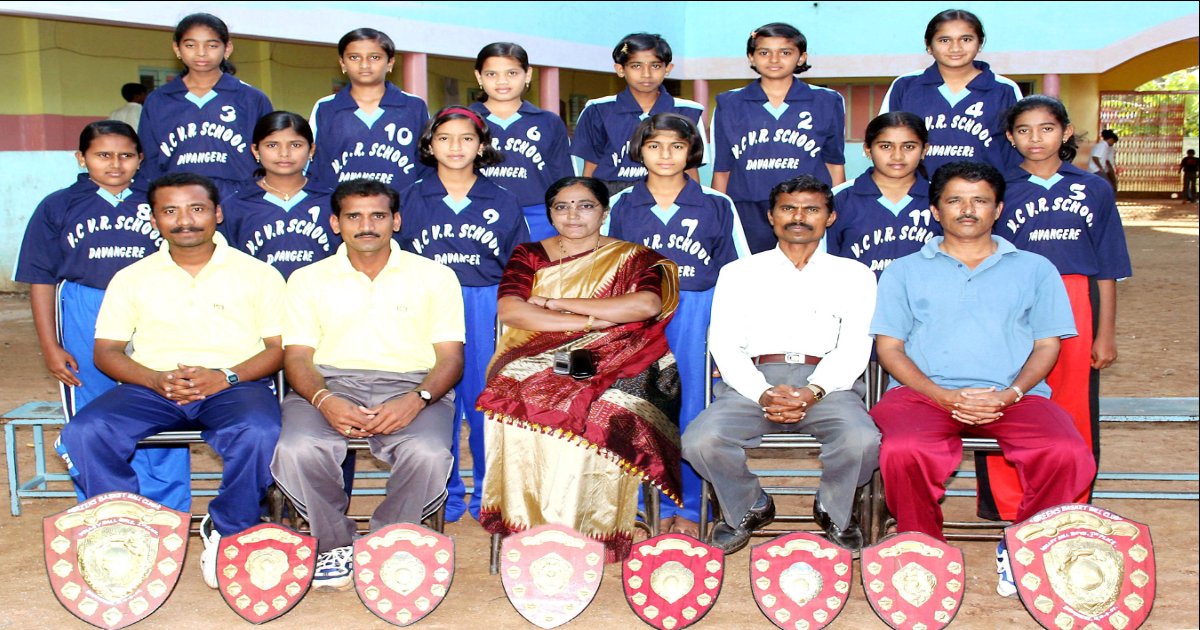 Dr.Vijayalakshmi Veeramachaneni